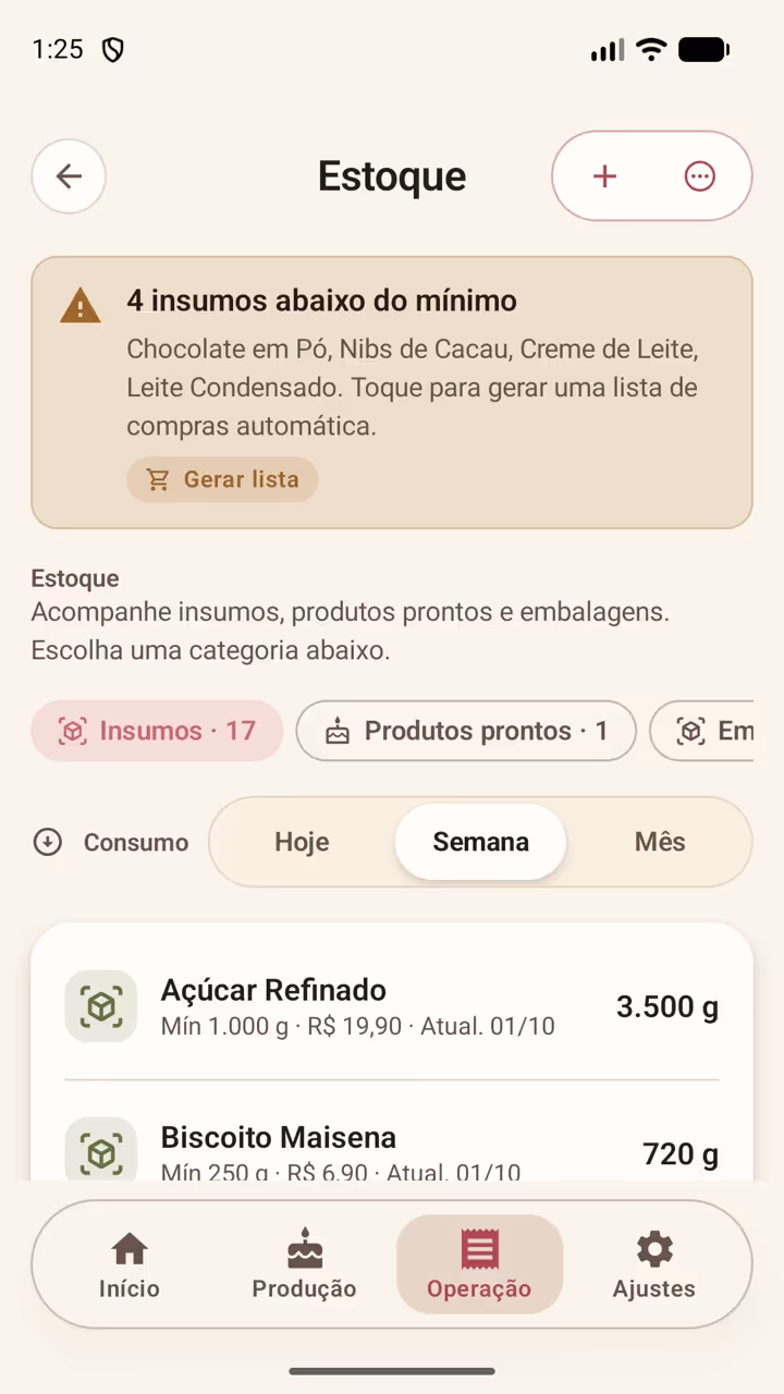 Tela Estoque do Receitório no Android com aviso de insumos abaixo do mínimo e a lista de insumos